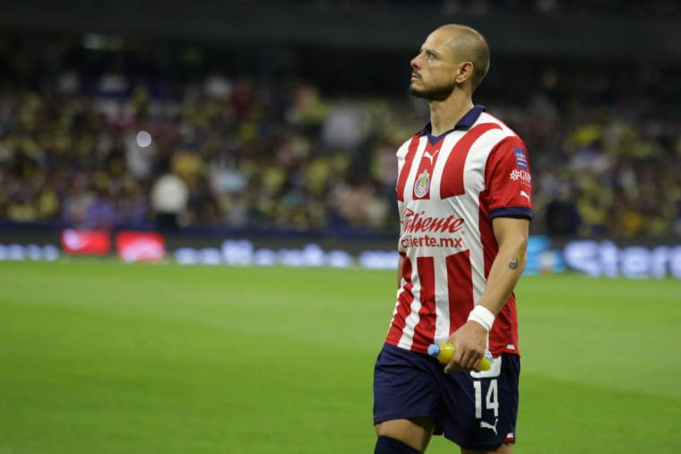 Chicharito sanctionné par la fédération mexicaine après ses commentaires sexistes