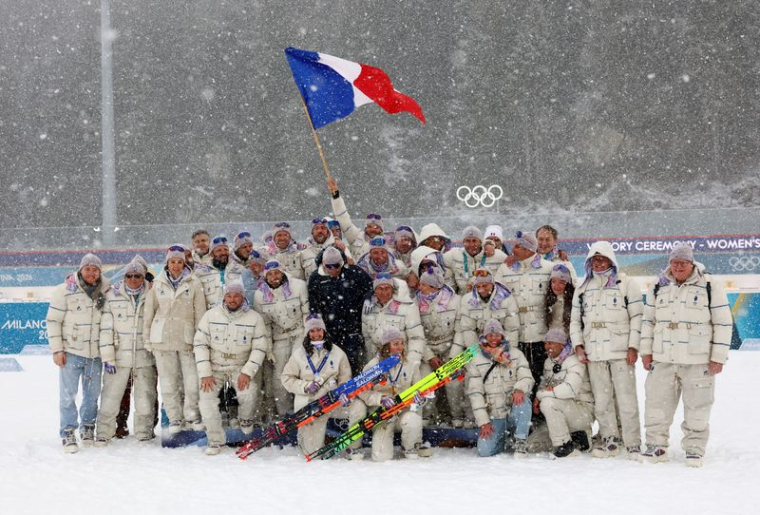 Biathlon - Cérémonie de remise des prix du départ groupé féminin 12,5 km