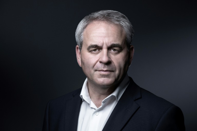 Le président des Hauts-de-France Xavier Bertrand le 1er juillet 2021 à Paris ( AFP / JOEL SAGET )