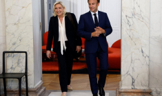 Marine Le Pen et Emmanuel Macron à Paris, le 21 juin 2022. ( POOL / LUDOVIC MARIN )
