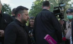 Attaque massive sur Kiev: Zelensky appelle à ne pas baisser la garde