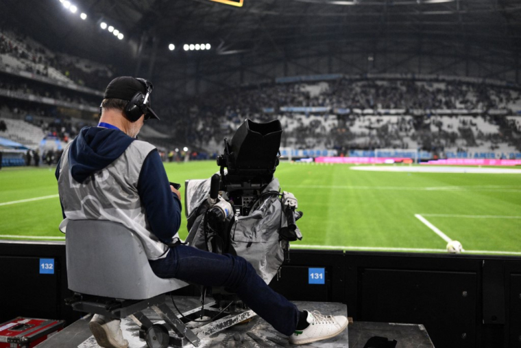 ( AFP / CHRISTOPHE SIMON )