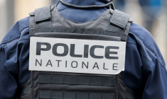 Un policier français à Bordeaux