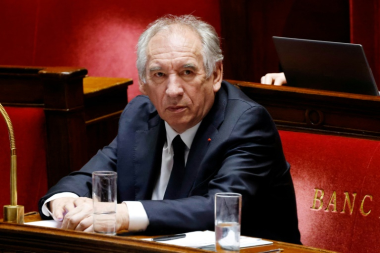 Le Premier ministre français François Bayrou assiste à un débat parlementaire à l'Assemblée nationale, à Paris, le 28 avril 2025 ( AFP / Ludovic MARIN )