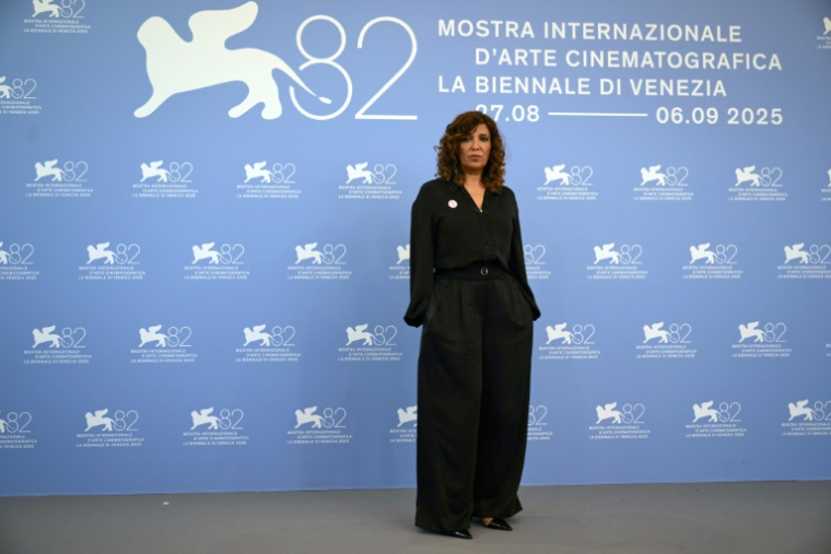 La réalisatrice tunisienne Kaouther Ben Hania à la Mostra de Venise, en Italie, le 3 septembre 2025 ( AFP / Tiziana FABI )