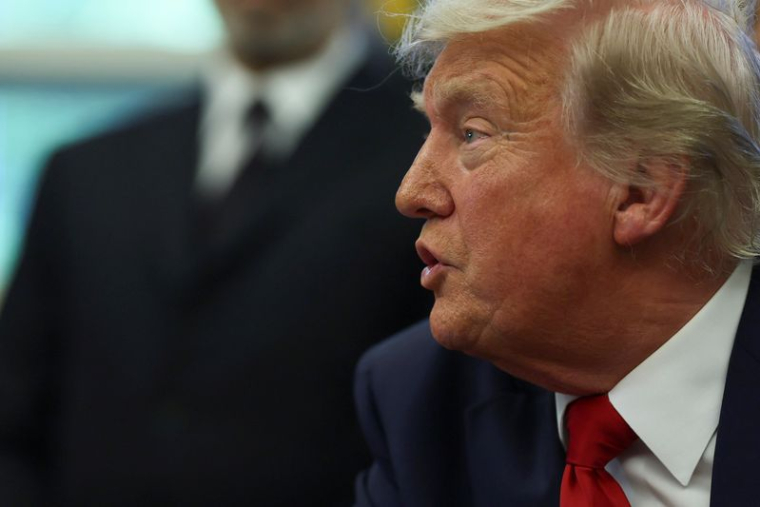 Ukraine: Trump pense avoir un accord avec Zelensky et Poutine