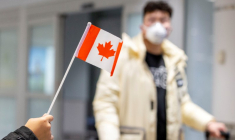 CORONAVIRUS: LE CANADA DEMANDE AUX PASSAGERS AÉRIENS DE PORTER UN MASQUE