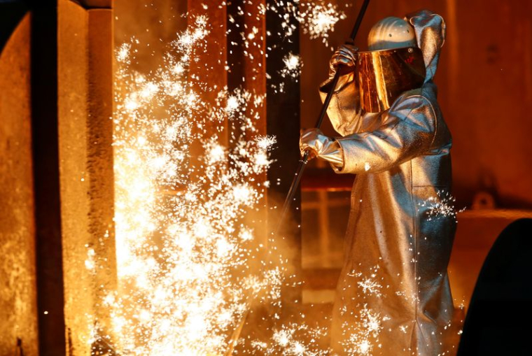 ALLEMAGNE: PRODUCTION INDUSTRIELLE MEILLEURE QU'ATTENDU EN OCTOBRE