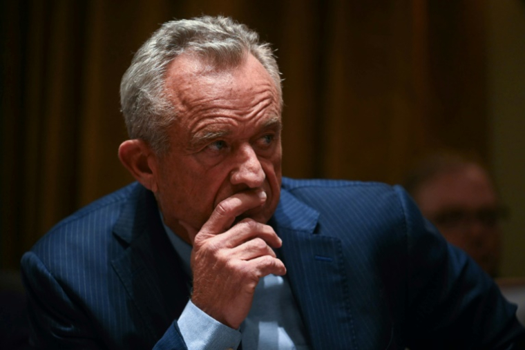 Le ministre de la Santé américain Robert F. Kennedy Jr. à la Maison Blanche, à Washington, le 26 février 2025 ( AFP / Jim WATSON )