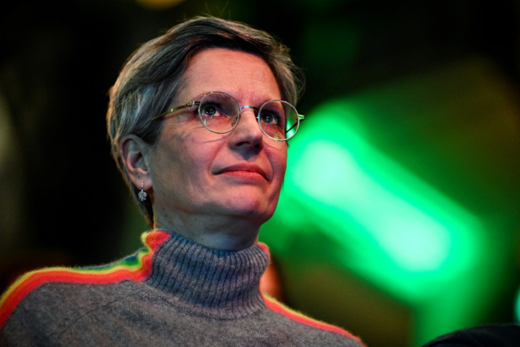 Sandrine Rousseau à Paris, le 2 décembre 2023. ( AFP / JULIEN DE ROSA )