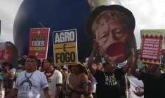 COP30: Plusieurs milliers de personnes participent à la Marche Mondiale pour le Climat à Belém