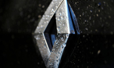 RENAULT: HAUSSE DES VENTES LES PLUS RENTABLES EN 2021, BAISSE DES VOLUMES
