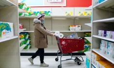 ÉTATS-UNIS: CHUTE INATTENDUE DES VENTES AU DÉTAIL EN DÉCEMBRE