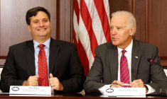 USA: BIDEN NOMME RON KLAIN, CONFIDENT DE LONGUE DATE, CHEF DE CABINET