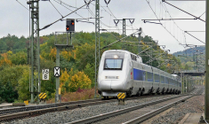 Le chantier de la ligne LGV entre Bordeaux et Toulouse coûtera environ 14 milliards d'euros. (illustration) (Hpgruesen / Pixabay)
