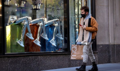 USA: LA CROISSANCE DU 4E TRIMESTRE REVUE EN HAUSSE À 4,3% EN RYTHME ANNUALISÉ