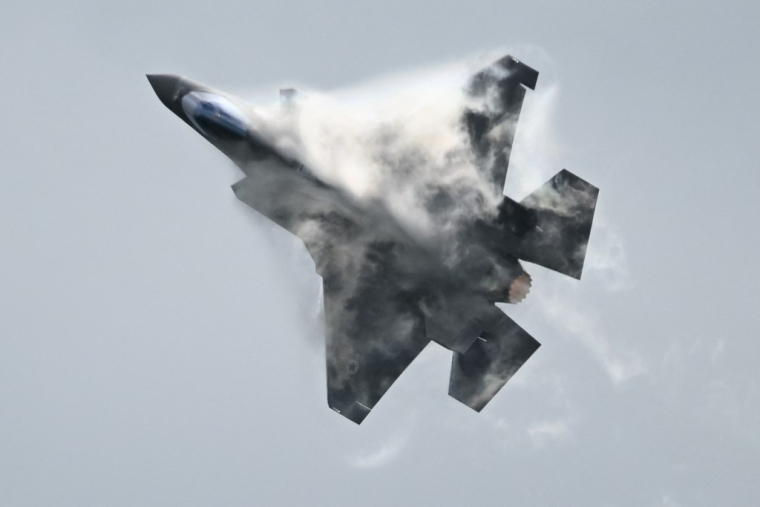 Un F-35 à Berlin, en Allemagne, le 5 juin 2014. ( AFP / RALF HIRSCHBERGER )