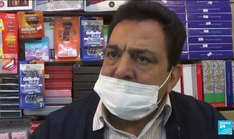 La monnaie iranienne au plus bas : 800 000 rials s'échangent contre un dollar