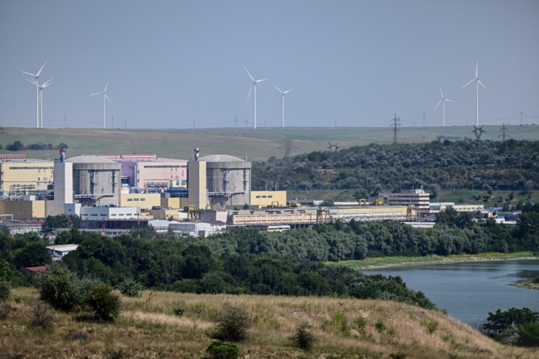 La centrale de Cernavoda est la seule centrale nucléaire de Roumanie (illustration) ( AFP / DANIEL MIHAILESCU )