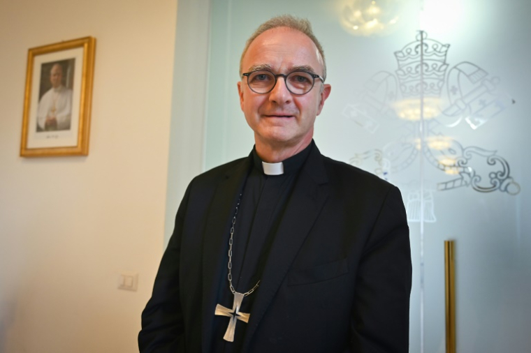 L'archevêque Thibault Verny à Rome le 15 octobre 2025 ( AFP / Andreas SOLARO )