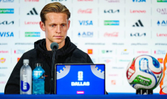 Frenkie De Jong interdit de répondre en espagnol à une question d'un journaliste