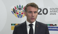 Algérie: Macron veut "bâtir une relation d'avenir", qui doit "corriger beaucoup de choses"