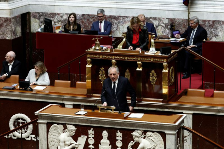 Bayrou a prononcé devant le Parlement son discours de politique générale