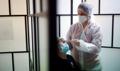 LA FRANCE ENREGISTRE PLUS DE 9.500 NOUVEAUX CAS EN 24 HEURES