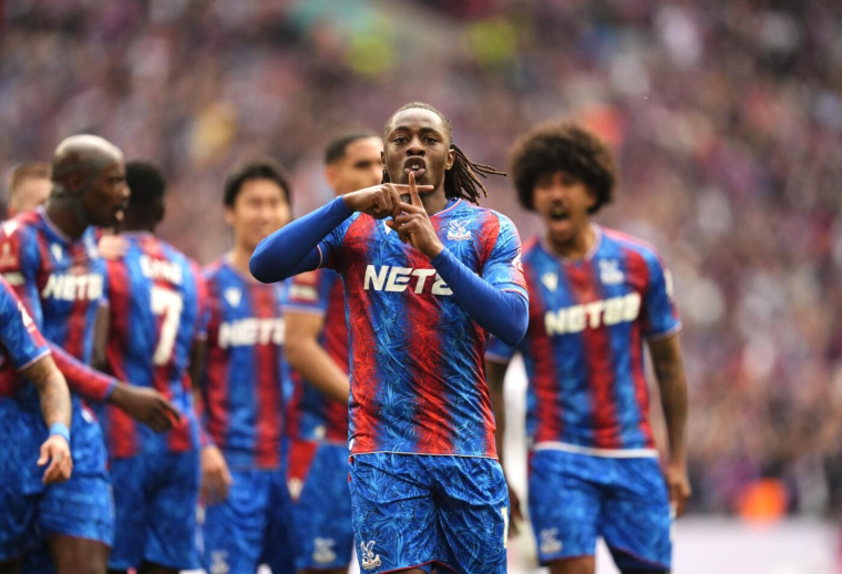 Un joueur de Crystal Palace remporte un tournoi d’échecs