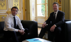 Emmanuel Macron et Elon Musk à Paris le 15 mai 2023. ( POOL / MICHEL EULER )
