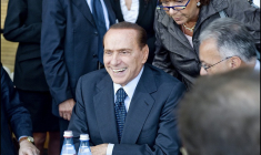 "Le retour à l’avant-scène de Silvio Berlusconi et la montée en puissance de Cinque Stelle mélangent aventurisme et défiance institutionnelle, annonçant plus sûrement un enlisement qu’un sursaut collectif." (crédit : European Union 2011 PE-EP/Pietro Naj-Oleari)