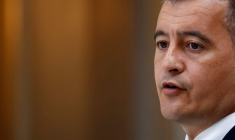 DEUX SUSPECTS INTERPELLÉS APRÈS LA MORT D'UN POLICIER À AVIGNON, DIT DARMANIN