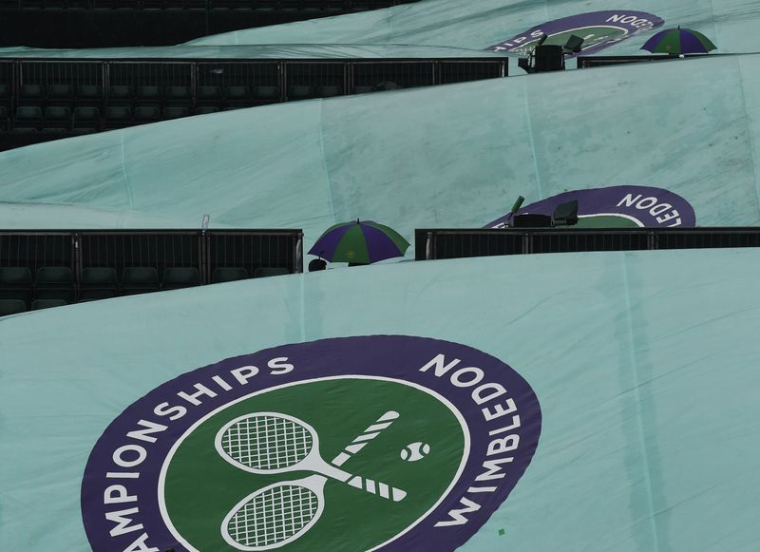 TENNIS: WIMBLEDON VA INTERDIRE AUX JOUEURS RUSSES DE PARTICIPER AU TOURNOI