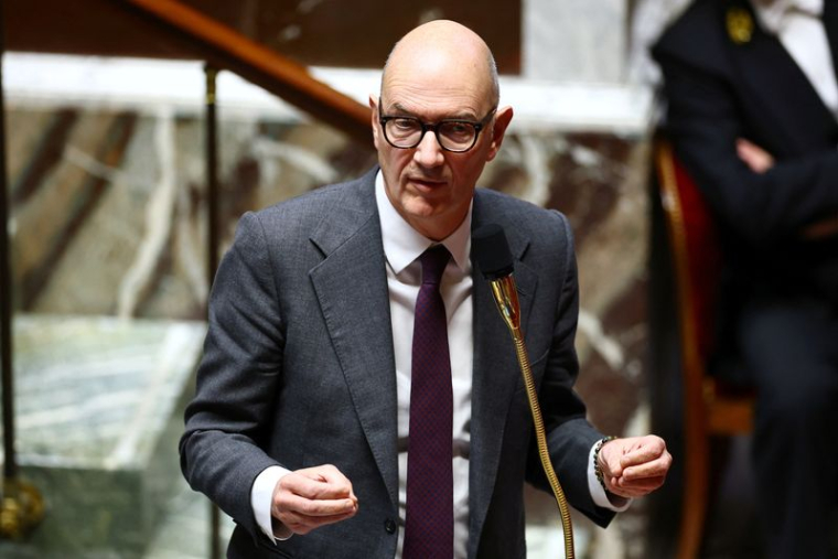 Le ministre de l'Économie, des Finances, de la Souveraineté industrielle, énergétique et numérique Roland Lescure