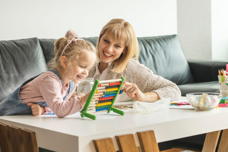 Si votre enfant est mineur au moment de votre décès, vous pouvez désigner un tiers administrateur pour gérer au plus précis le patrimoine que vous lui transmettez. ( crédit photo : GettyImages )
