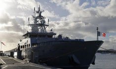Le patrouilleur "Auguste Bénébig" de la Marine française, à Nouméa, en 2003 (illustration) ( AFP / LUDOVIC MARIN )