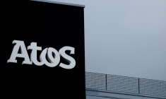 Photo d'archives du logo d'Atos à Nantes, en France