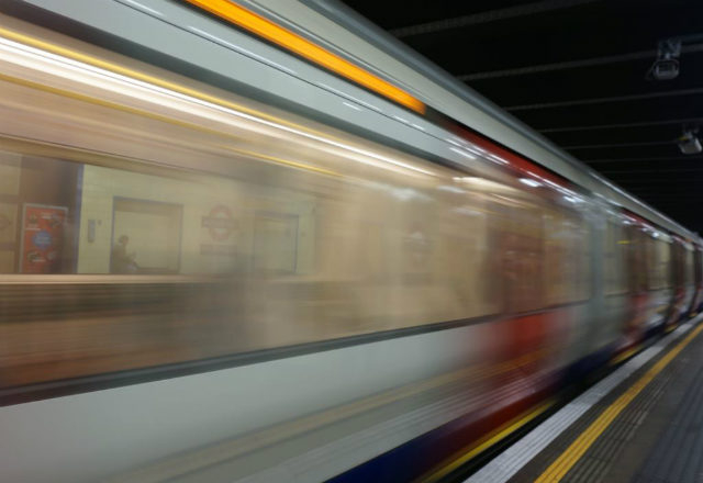 "ouvrir à la concurrence ne signifie pas renoncer aux contraintes de service public" (crédit : Pexels)