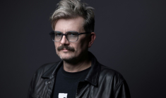 Le dessinateur Luz, le 11 octobre 2023 à Paris ( AFP / JOEL SAGET )