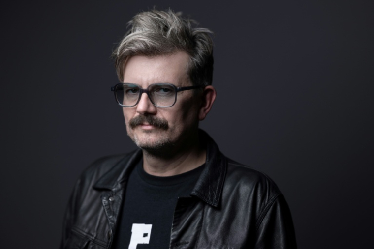 Le dessinateur Luz, le 11 octobre 2023 à Paris ( AFP / JOEL SAGET )