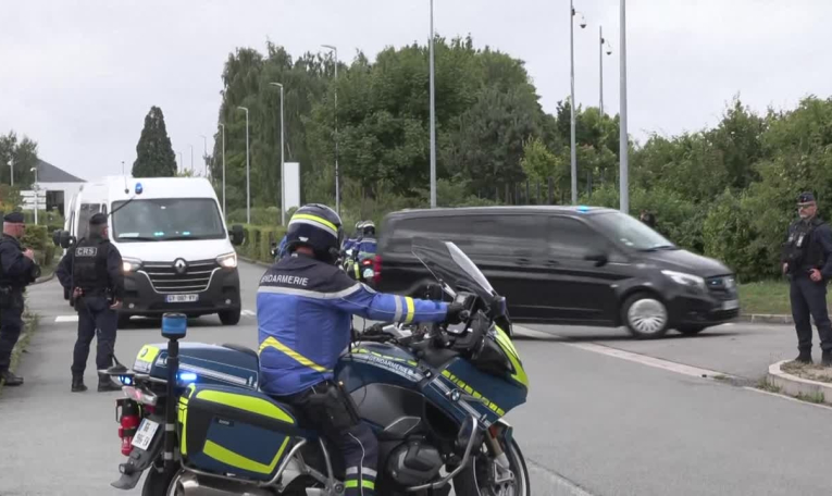 Transfert de narcotrafiquants: arrivée de véhicules à la prison de Vendin-le-Vieil