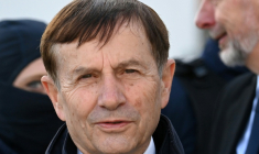 Joaquim Pueyo, alors maire d'Alençon, le 6 octobre 2025 à Condé-sur-Sarthe, dans l'Orne ( AFP / JEAN-FRANCOIS MONIER )