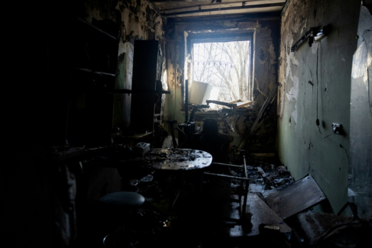 Dégâts dans un maternité après une frappe russe dans la ville ukrainienne de Zaporijjia, dans le centre-est du pays, le 1er février 2026 ( AFP / Tetiana DZHAFAROVA )