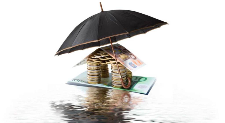 Les livrets, fonds en euros et PEL sont considérés comme des placements sans risque. (© Fotolia)