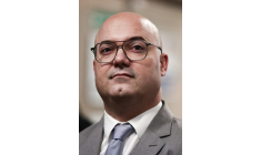 Le maire d'Orange, Yann Bompard,au tribunal de Marseille le 17 décembre 2025 ( AFP / Thibaud MORITZ )