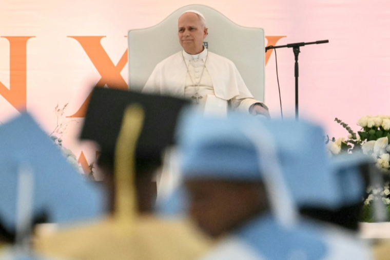 Le pape Léon XIV rend visite au personnel et aux patients de l'hôpital psychiatrique "Jean Pierre Olie" à Malabo, en Guinée équatoriale, le 21 avril 2026 ( AFP / Alberto PIZZOLI )