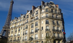 Les hôtels particuliers ont la cote à Paris. crédit photo : Adobestock