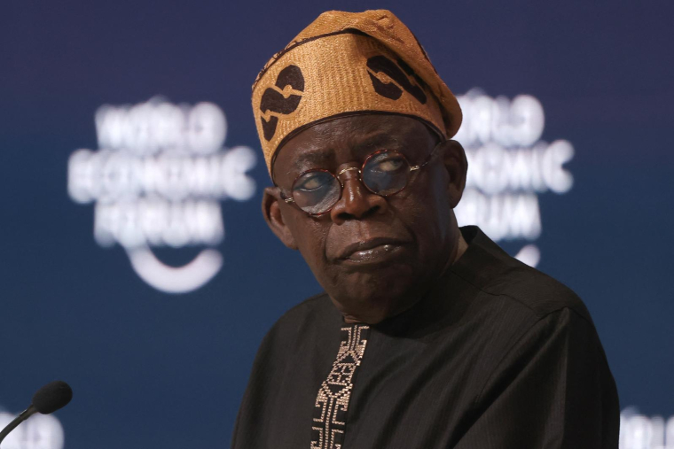 Bola Ahmed Tinubu, Président nigérian lors d'une réunion spécial du Forum économique mondial à Riyad (Arabie Saoudite) le 28 avril 2024. ( AFP / FAYEZ NURELDINE )