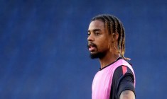 Le PSG et Liverpool avancent pour le transfert de Barcola