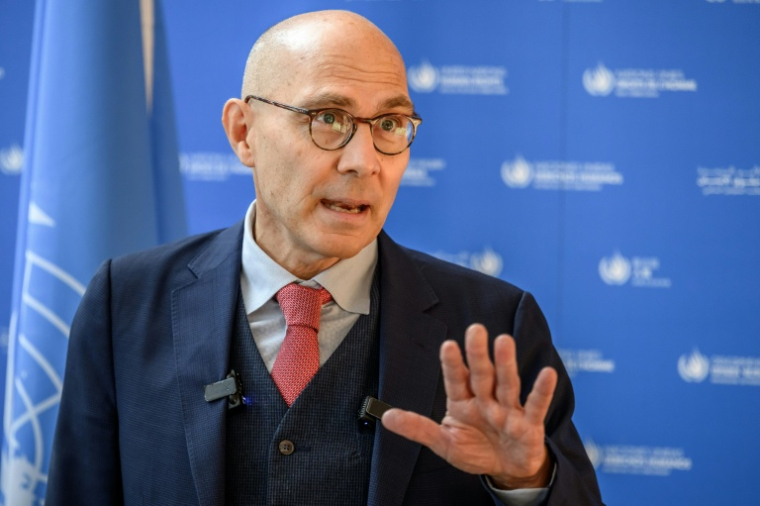 Le Haut-Commissaire de l'ONU aux droits de l'homme, Volker Türk, lors d'une conférence de presse, le 9 octobre 2026 à Genève ( AFP / Fabrice COFFRINI )